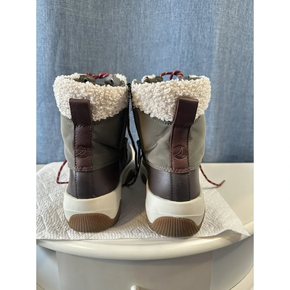 Sperry Women's Acadia Olive‎ Winter Boots STS88854